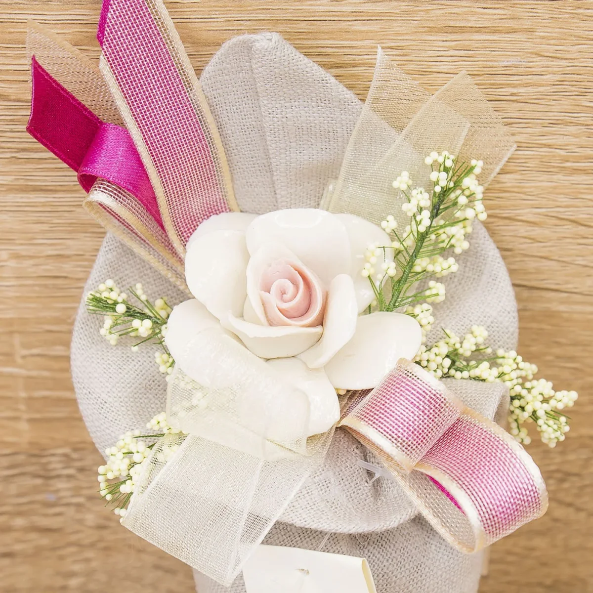 Sacchetto Cono Fucsia con Fiore e Sali Profumati La Vie en Rose - immagine 3